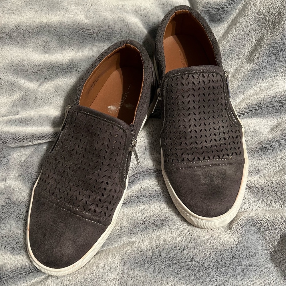 Report Slip Ons